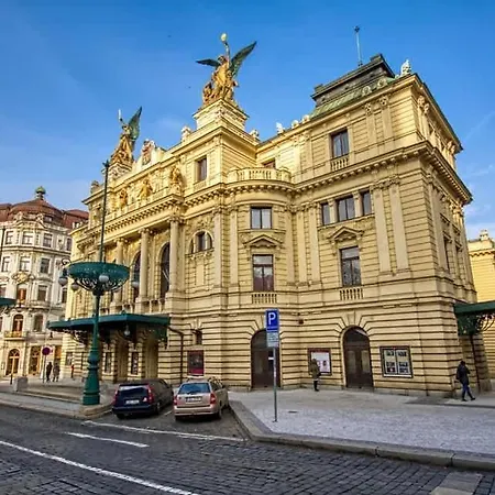 Charming By Museum And Wenceslas Square * Prag