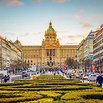 Charming By Museum And Wenceslas Square Dom wakacyjny