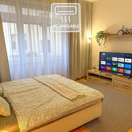 Charming By Museum And Wenceslas Square Ferienhaus Prag