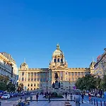 Apartment Charming By Museum And Wenceslas Square Prag