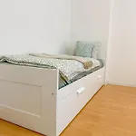 Charming By Museum And Wenceslas Square Apartment Prag