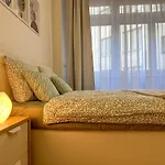 Apartment Charming By Museum And Wenceslas Square Prag