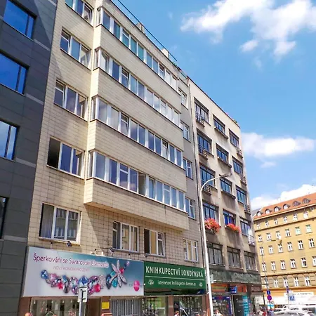 Apartment Charming By Museum And Wenceslas Square Prag