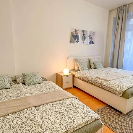 Holiday home Charming By Museum And Wenceslas Square *